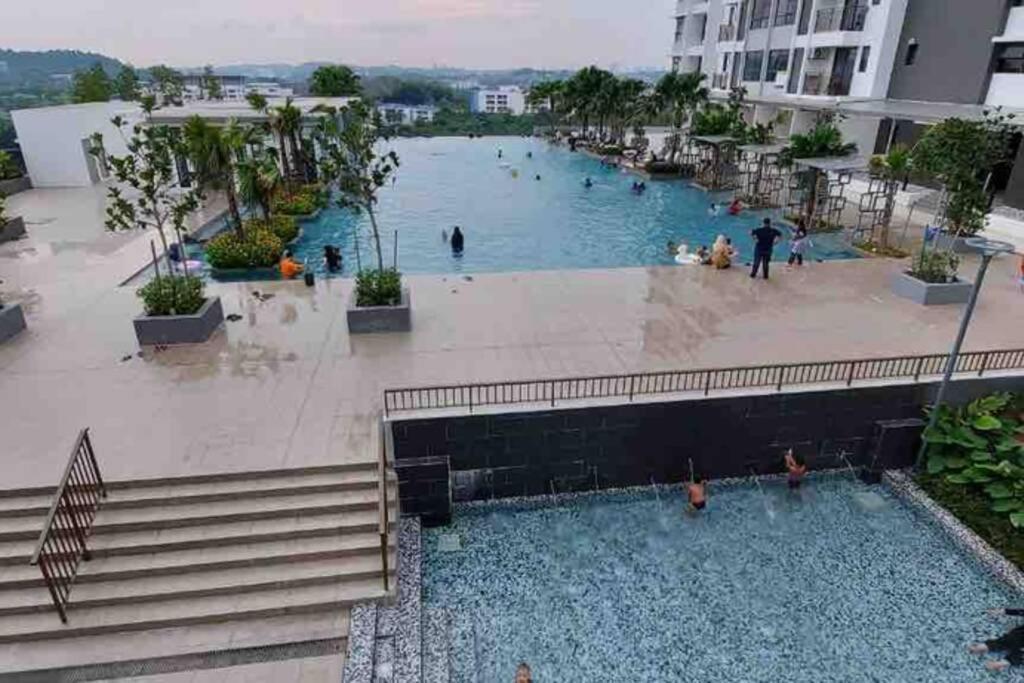 Homestaybaba Close To Ukm, Gmi, & More ! Каджанг Екстериор снимка